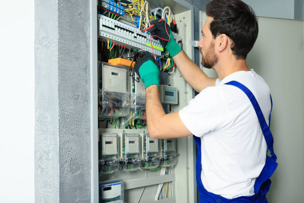 Best Commercial Electrician Services  in Chester, NY